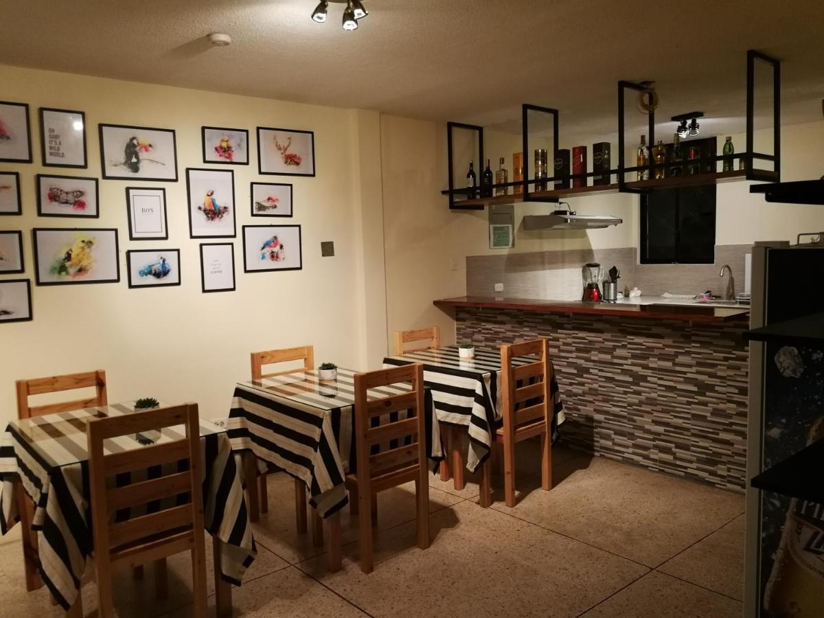 Chapelet Hostal Табабела Экстерьер фото