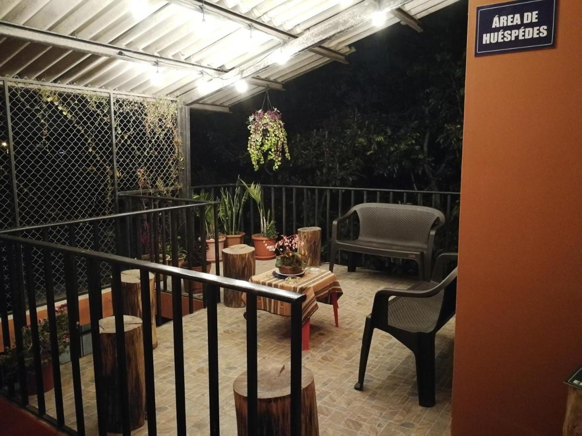 Chapelet Hostal Табабела Экстерьер фото