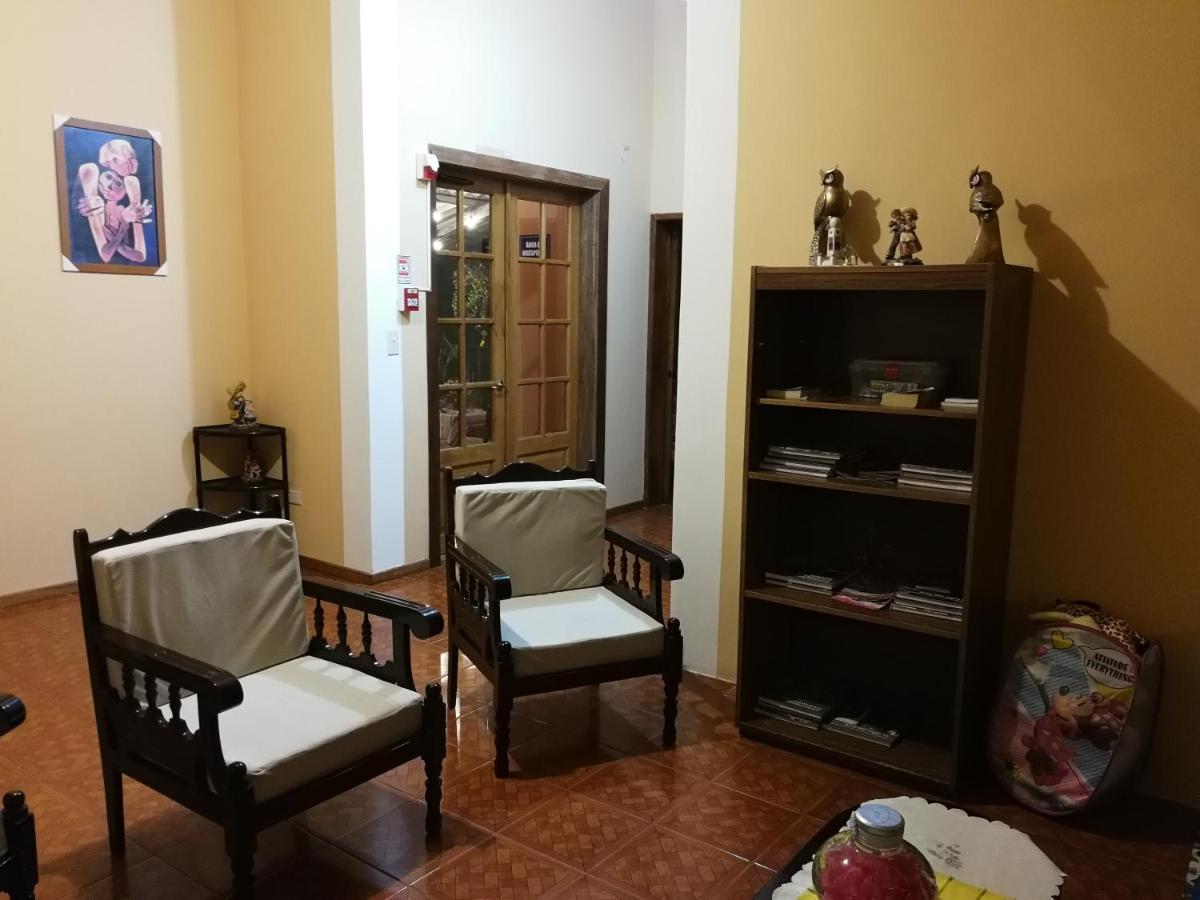 Chapelet Hostal Табабела Экстерьер фото