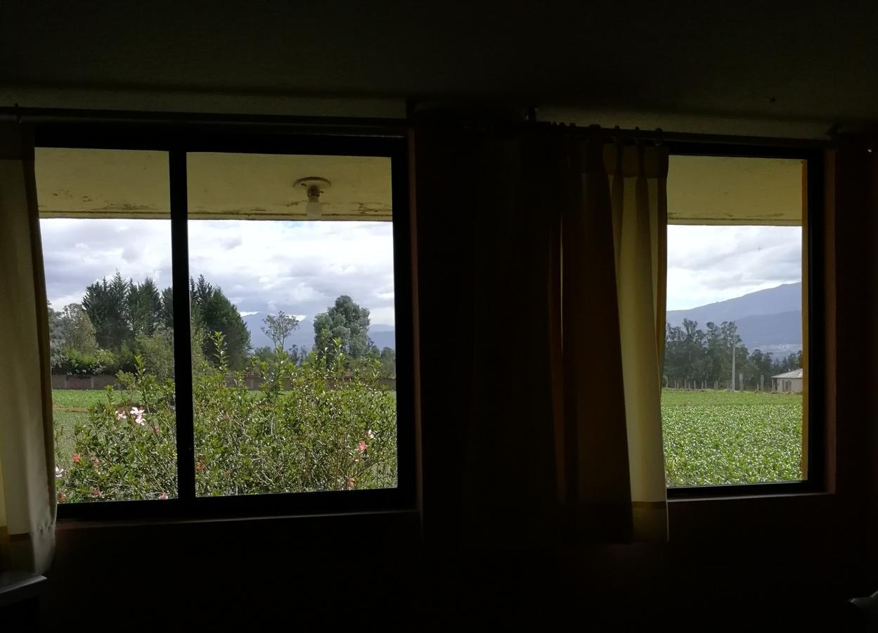 Chapelet Hostal Табабела Экстерьер фото