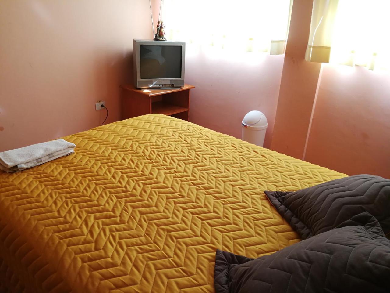 Chapelet Hostal Табабела Экстерьер фото