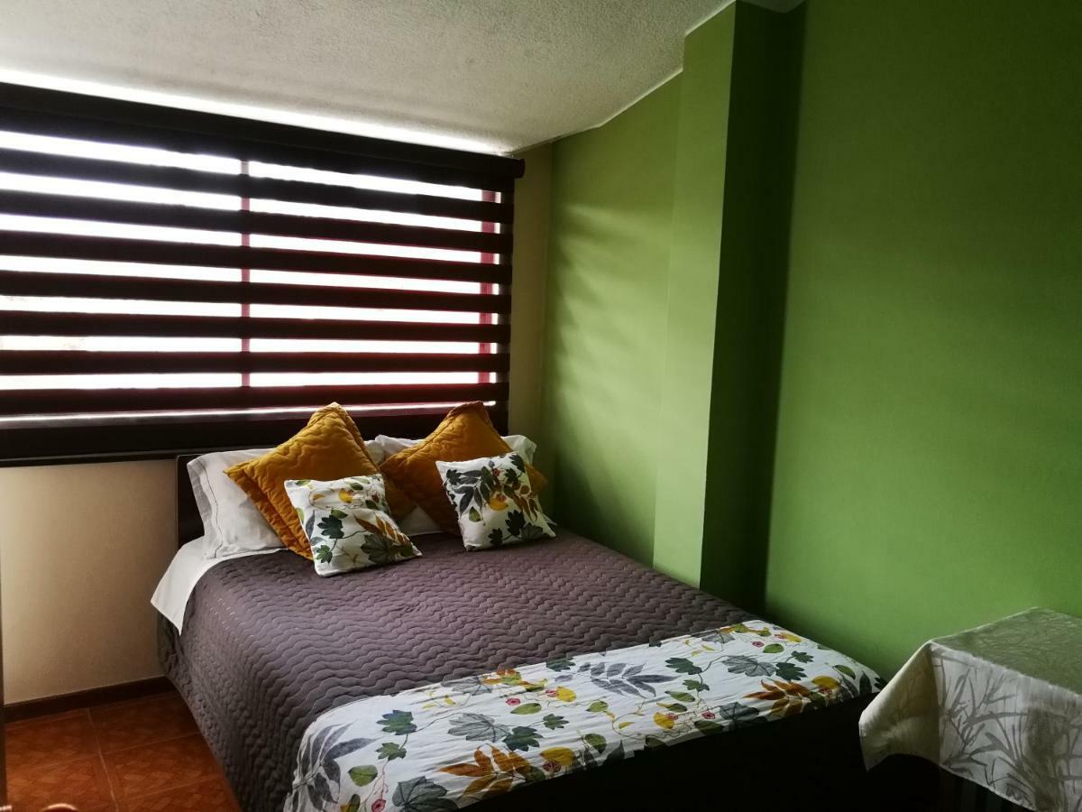 Chapelet Hostal Табабела Экстерьер фото